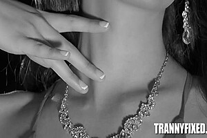 Muses 6 Min With Zariah Aura And Tommy King