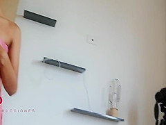 My Stepsister Gets Me Masturbate With Her Underwear - Porn In Spanish