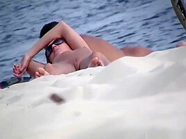 Naked Milfs Beach HD Video