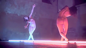 Naked on Stage NoS 381 Tania Garrido