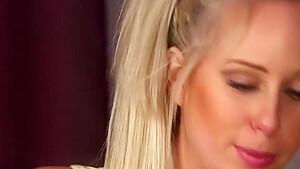 Naughty Babes Give A Hot Blowjob