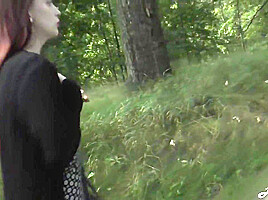 Naughty Girlfriend Loves To Fuck Where Can See Us