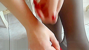 Nylon Feet