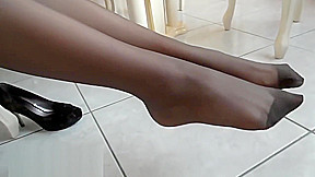 Nylon Feet