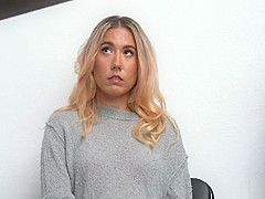 Officer Mike Mancini fucked suspect Paisley Bennet as deal for stealing a key