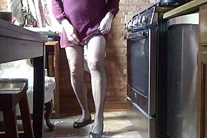 Old crossdresser Sveta-Ave