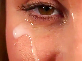 Peculiar Looker Gets Cumshot On Her Face Gulping All The Jis