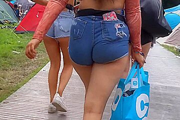 Perfect Big Bubble Ass Tight Jean Shorts