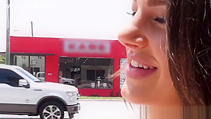 Pickedup amateur babe cockriding in cowgirl