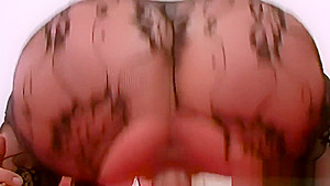 Plump german slut rides