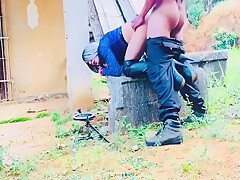 Policial Comeu O Cuzinho Da Safada Em Uma Casa Abandonada 5 Min