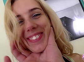 Porn Plunge With Nesty - HeavyOnHotties