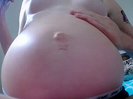 Preggo Belly Rub