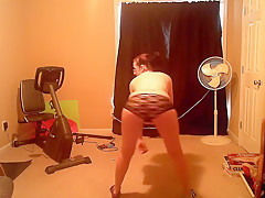 Pregnant Smoke and Twerk