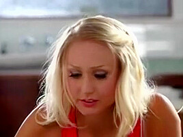 Pretty Natasha Voya Fondled Abigails Wet Twat In The Bathtub
