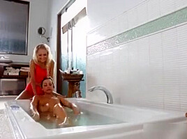 Pretty Natasha Voya Fondled Abigails Wet Twat In The Bathtub