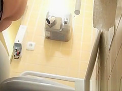 Public doctors office pee