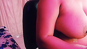 Pussy Leaked From Vibrator Sex Toy For Stimulating Girl Sex