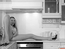 Pussy insertion with a banana and hardcore ass fucking of horny Stella Flex GP1173 - AnalVids