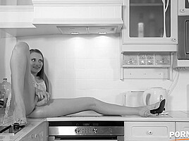 Pussy insertion with a banana and hardcore ass fucking of horny Stella Flex GP1173 - AnalVids