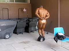 ROIDGUTTED MUSCLEBULL MANUEL BACKSTAGE