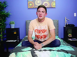 Rubbing One Out With Michael - Michael Klein - BoyCrush