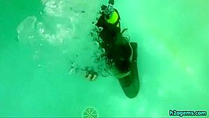 Scuba Masturbation