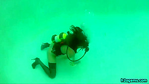 Scuba Masturbation