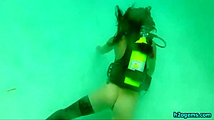 Scuba Masturbation