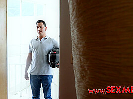 Sex With The Delivery Man - Mei Cornejo - Mei Cornejo - Sexmex