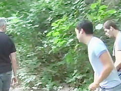 Sex van gets a flat and the driver pumps up a passenger - Pumphouse Media