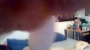 Sexy Amateur CD on cam