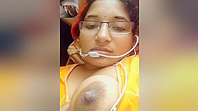 Sexy Bhabhi Shows Milky Boobs