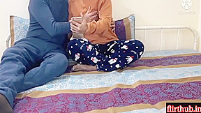 Sexy Biwi Ki Choti Behan Ke Sth Kari Chudai