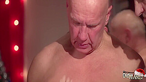 Sexy Old Vs Young Gangbang 10 Min
