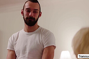 Sexy Trans Babe Analed Guy Bed Seller - Gracie Jane