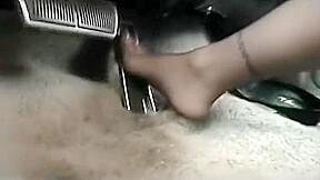 Sexy feet pumping pedals