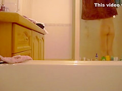 Sexy girlfriend Showering