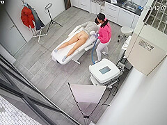 Sexy shaved pussy (Dec 2023)