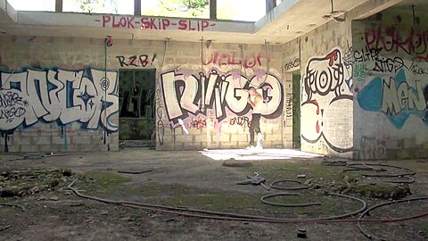 Seyx Dudes Fucking Outdoor In Discret Place - ViktorRom