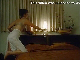 Shadows Run Black: Sexy Bath Girl