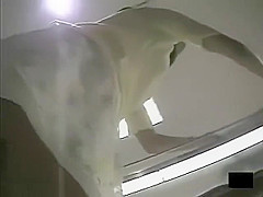 Shopping Store Vent Upskirt
