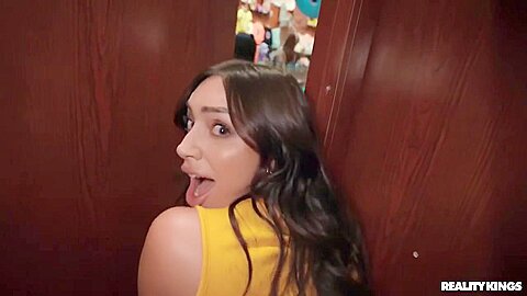 Sisi Rose And Eden West Crazy Threesome Sex