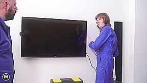 Sixtine - Horny French Cougar Letting Two Repair Men Fuck Her In The Ass