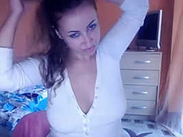 Skype with Serbian milf Jelena 1