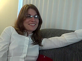 Slave kayla feet secretary!