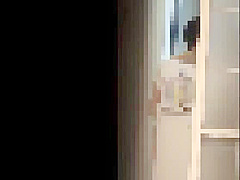Smartphone personal shooting Private house shooting! ! of a slender shaved girl who is crazy about care 778