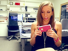 Smoking hot wife makes her hubby pay dearly