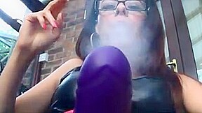 Smoking strapon