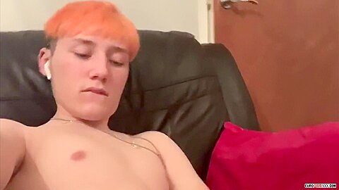 Squirting Twink Juice With Ellis - Ellis Rodes